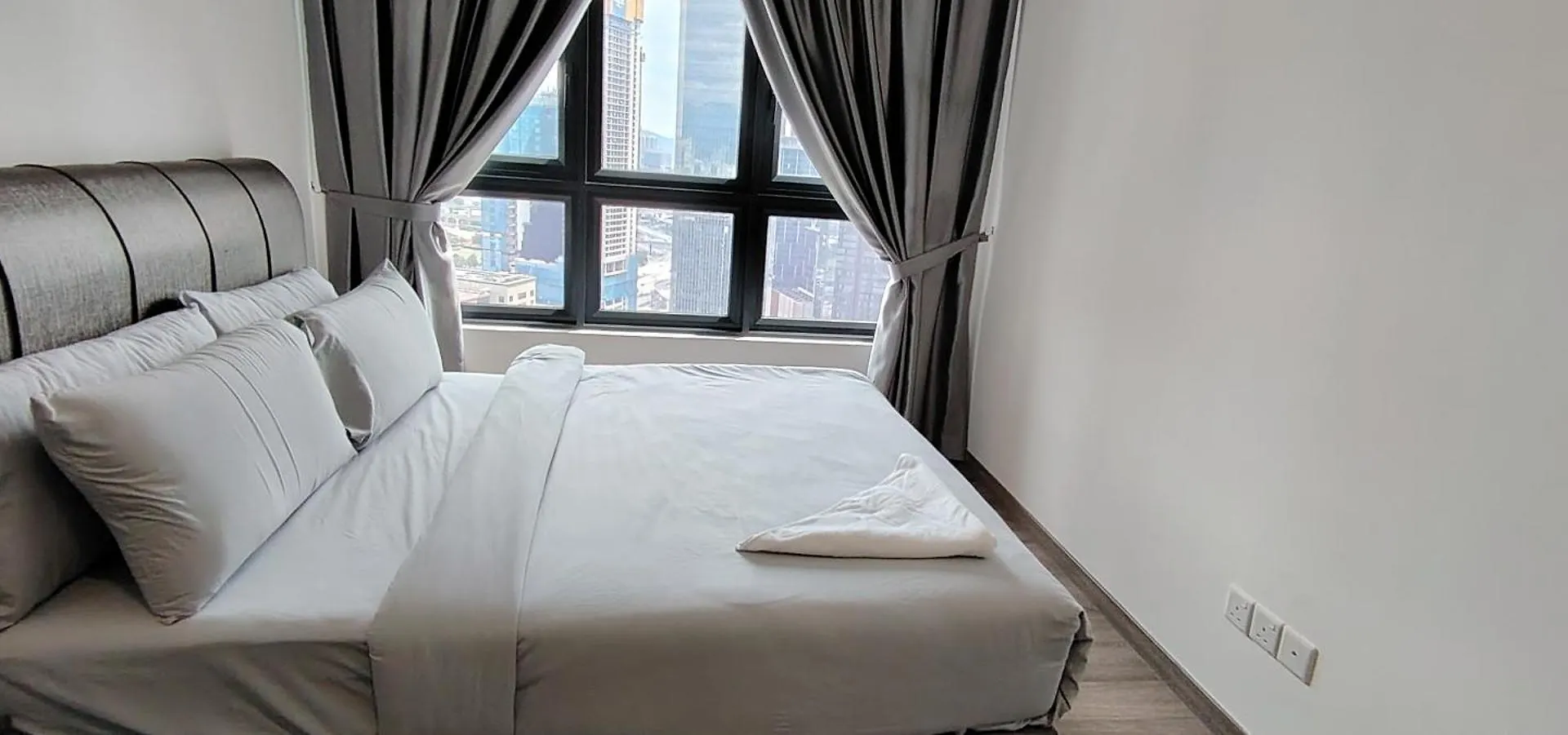 Klcc Agile Beyond Residences Kuala Lumpur Malaysia