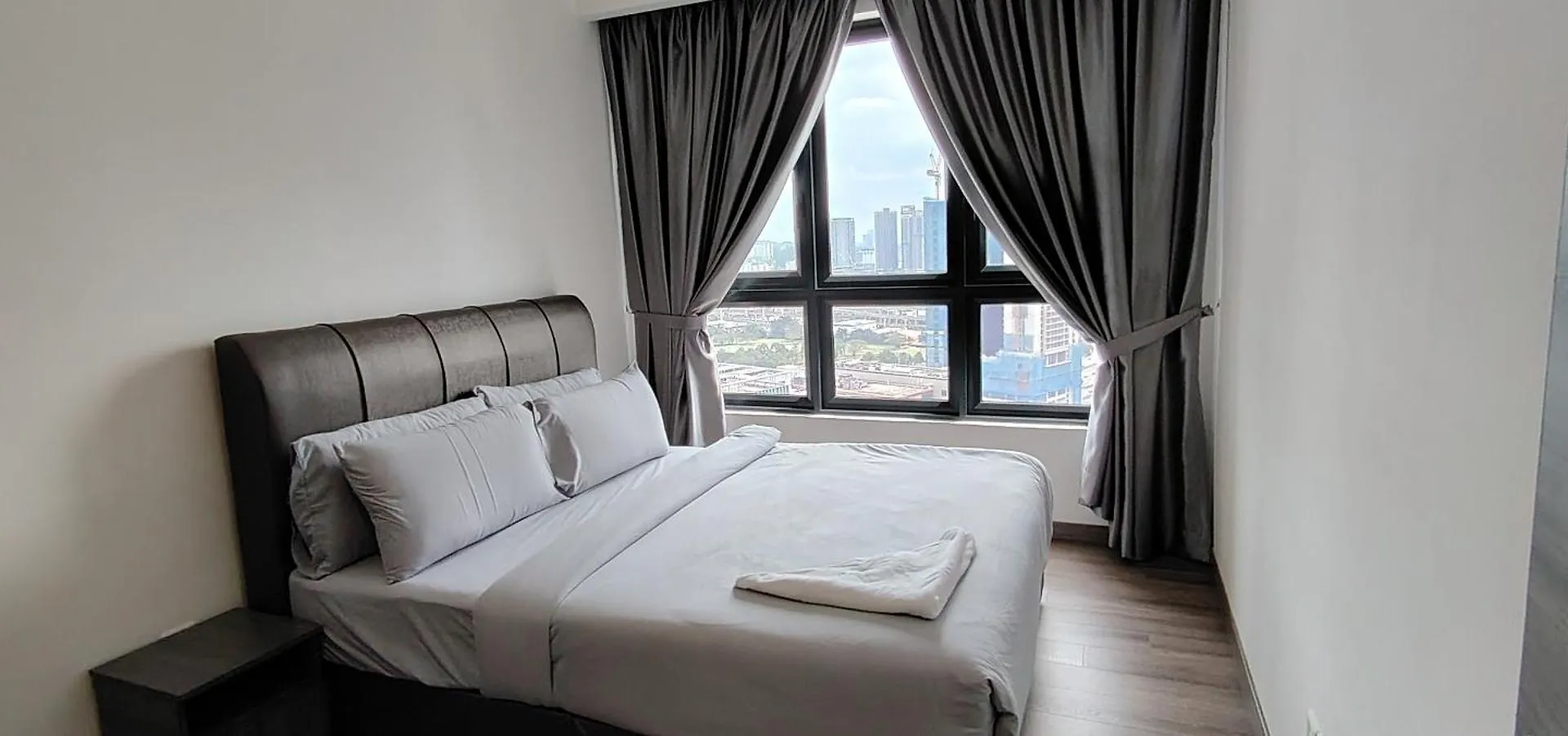 Klcc Agile Beyond Residences Kuala Lumpur Malaysia
